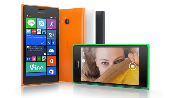 Lumia 735 gorseli 1