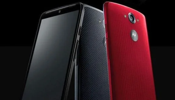 Motorola Android'in Gözdeleri Arasında Yer Alıyor 1 Motorola DROID Turbodan Yeni Görüntüler