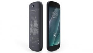 YotaPhone 2 575