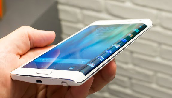 Samsung Galaxy Edge Satisa Sunuldu