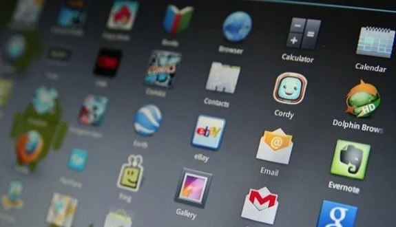 Mobil Uygulamalar Bütün Bilgilerinizi Çalıyor 1 android uygulamalar