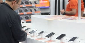 2015’e Girerken En Çok Akıllı Telefon Satıldı 33 teknosa2