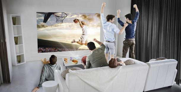 LG Yeni Taşınabilir Projektörleriyle Liderliğini Sürdürüyor: PW800G 1 LG Mini projector