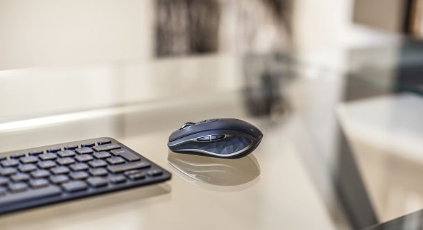 Logitech MX Anywhere 2 Talise 05