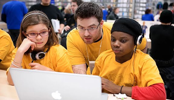 Apple’ın Çocuklar İçin Düzenlediği Yaz Kampı Kayıtları Başladı
