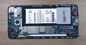 Sıkışan Note 5 kalemi nasıl çıkarılır? - Video 28 galaxy note 5 s pen sikismasi