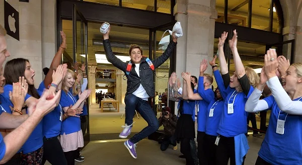 ay118950001jesse green aged