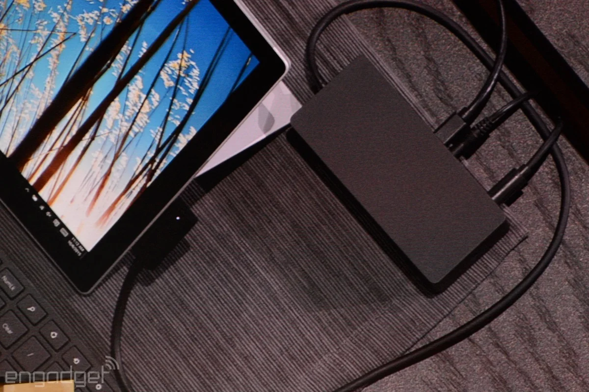 Microsoft yeni model Surface Dock’unu tanıttı 1 microsoft surface dock
