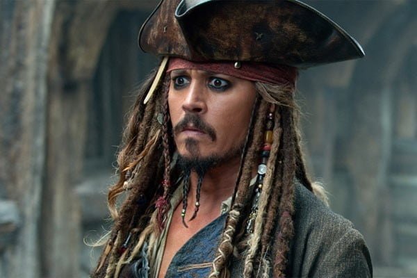 Hayranlar, Karayip Korsanları 6 için Jack Sparrow'u istiyor!