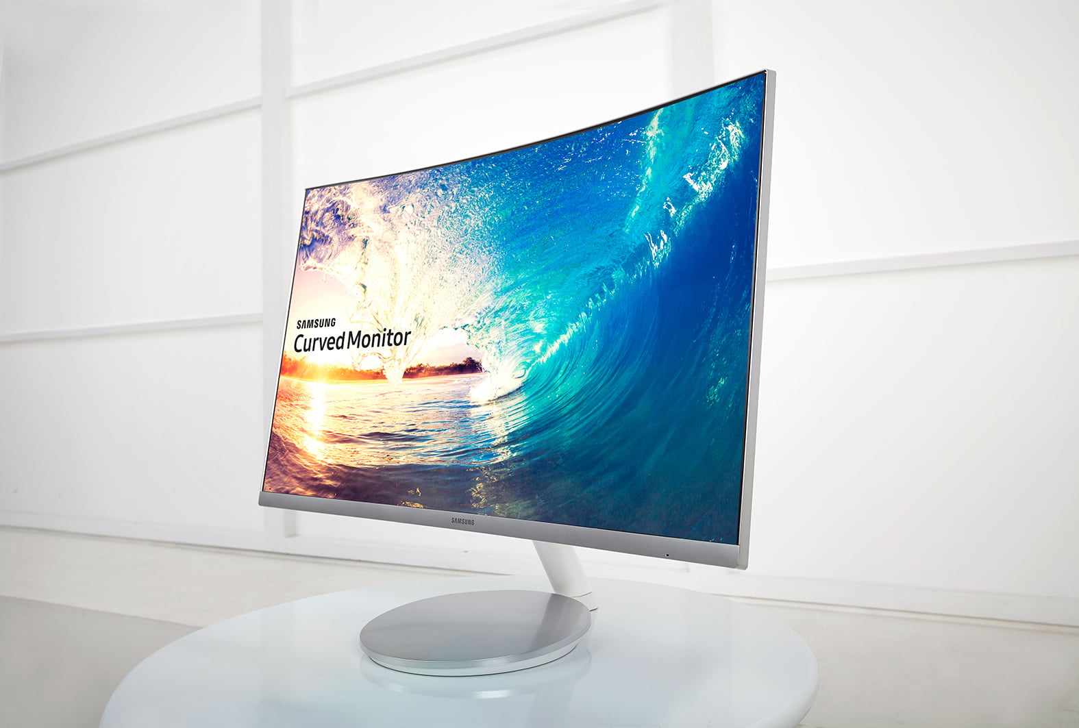 1468235733 CF591 Curved Monitor 2