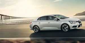 Renault MEGANE SEDAN : Üst segmentten özelliklere sahip : 23 Renault MEGANE SEDAN