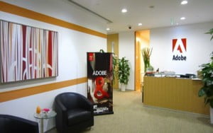 Adobe gelirlerini arttırdı 12 adobeeee