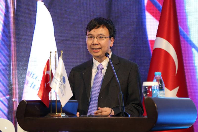 Başbakanlık’ta çocuk zirvesi Başbakanlık’ta çocuk zirvesi