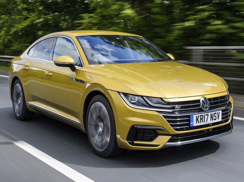 Volkswagen Arteon 2.0 TDI 2018 İngiltere Yolunda
