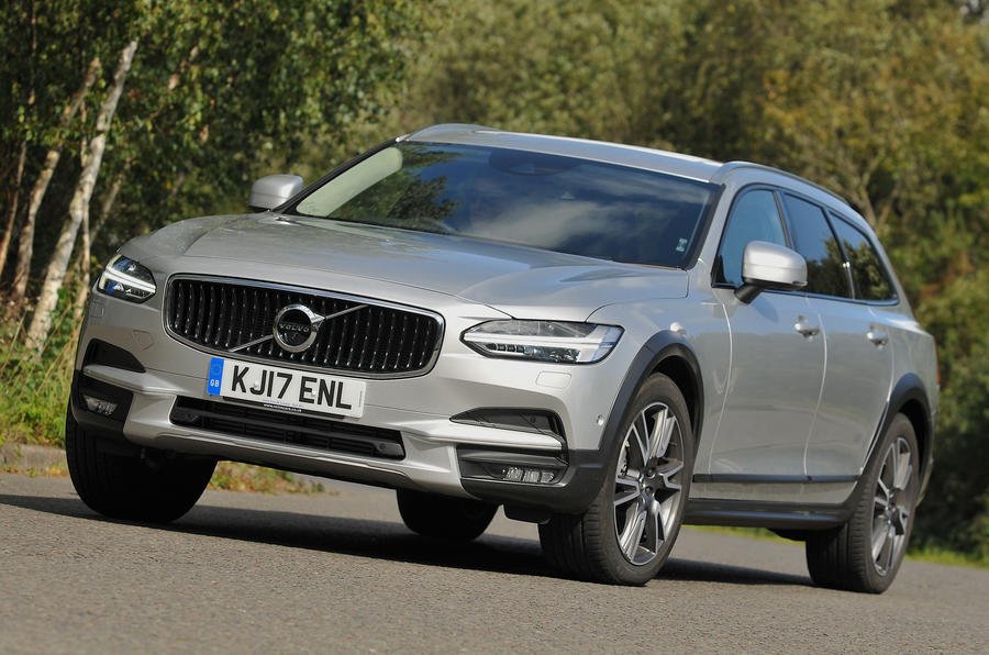 Volvo V90 Cross Country T6nın 2018 Modelini Tanıttı