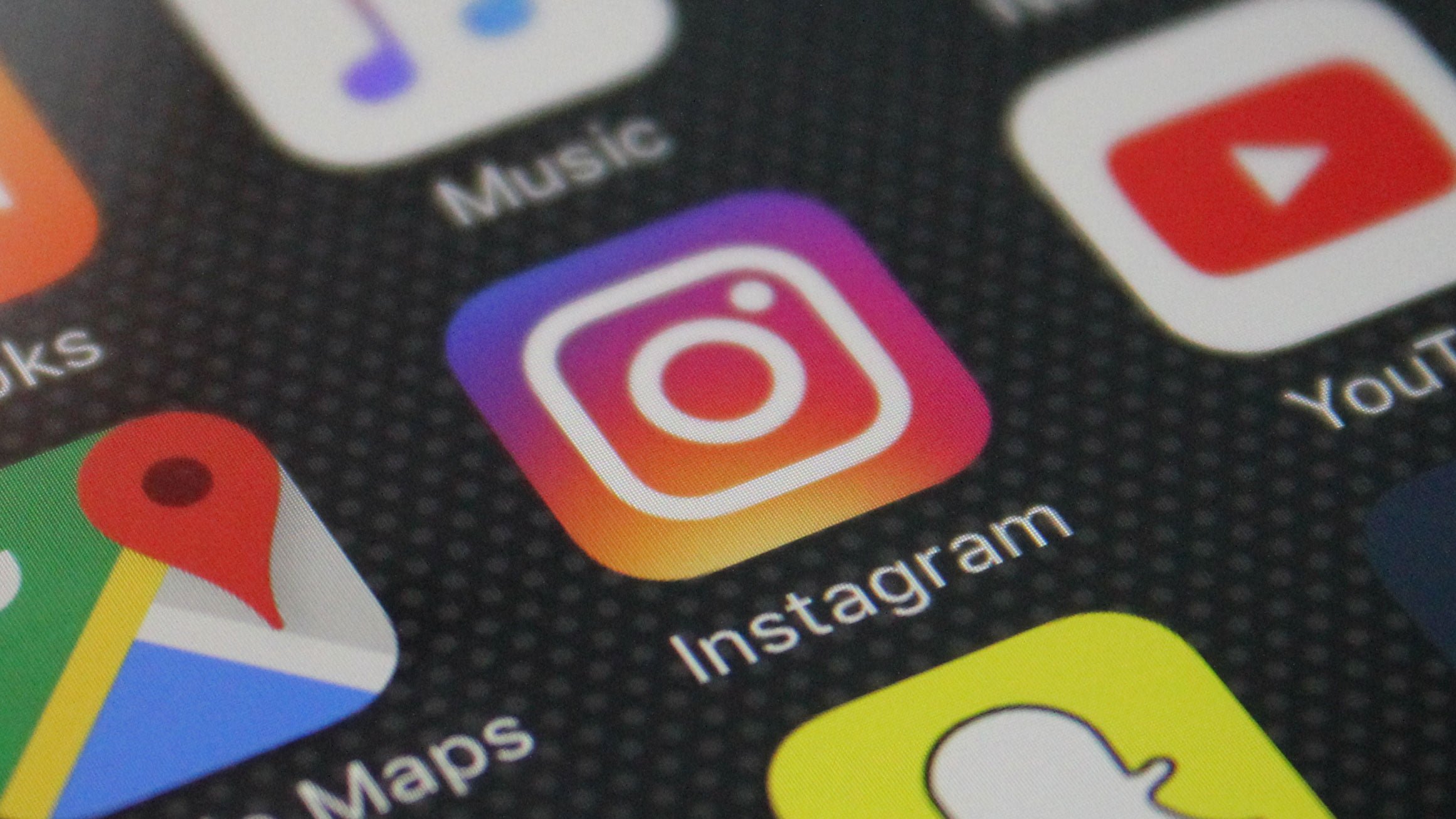 instagram logo