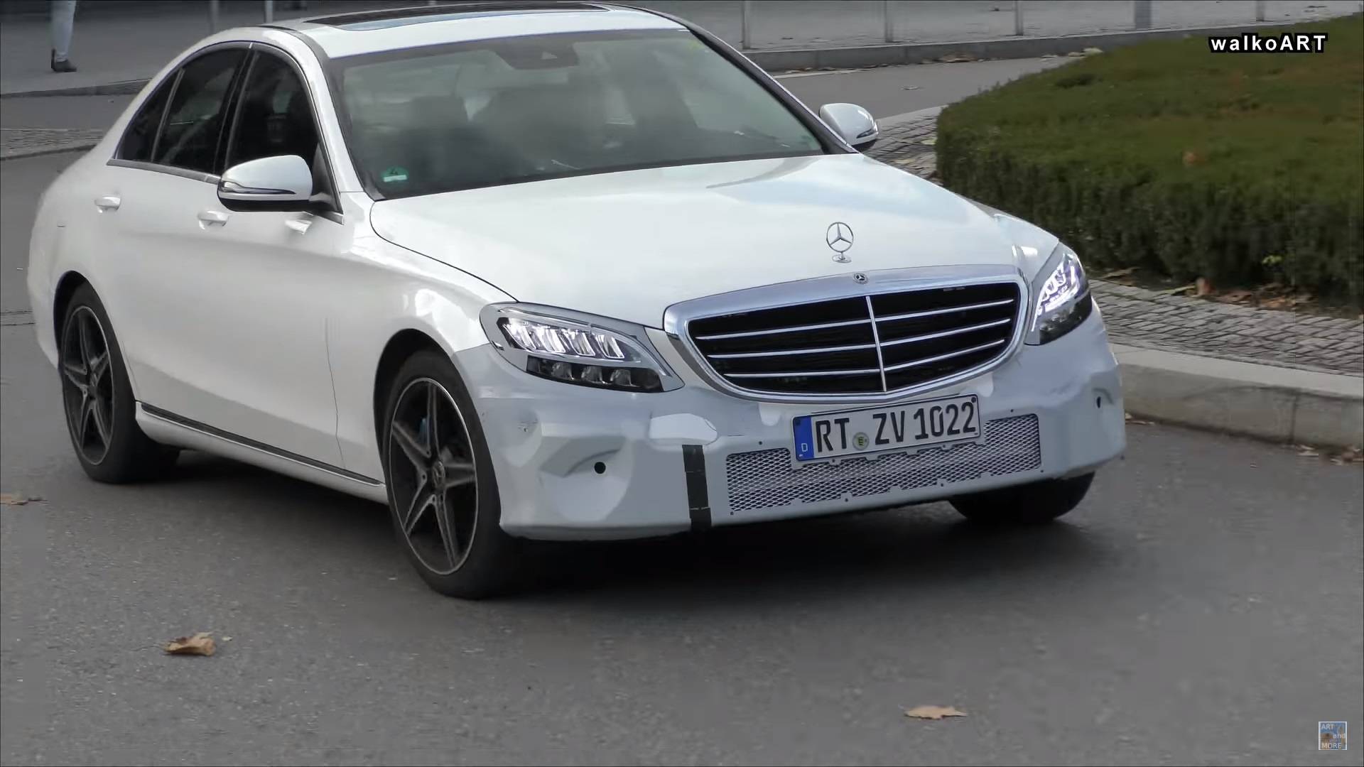 2018 mercedes c350e facelift spy photo 1