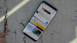 Samsungun bir sonraki amiral gemisi Galaxy S9 ve S9 için yepyeni bir renk seçeneği yolda. Güney Koreli firma bu kez cömert davranabilir.