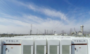 Tesla Güney Avustralyada Mega Pili Aktive Etti