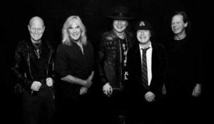 AC/DC, yeni albümü Axl Rose ile yapabilir 29 aks1 1