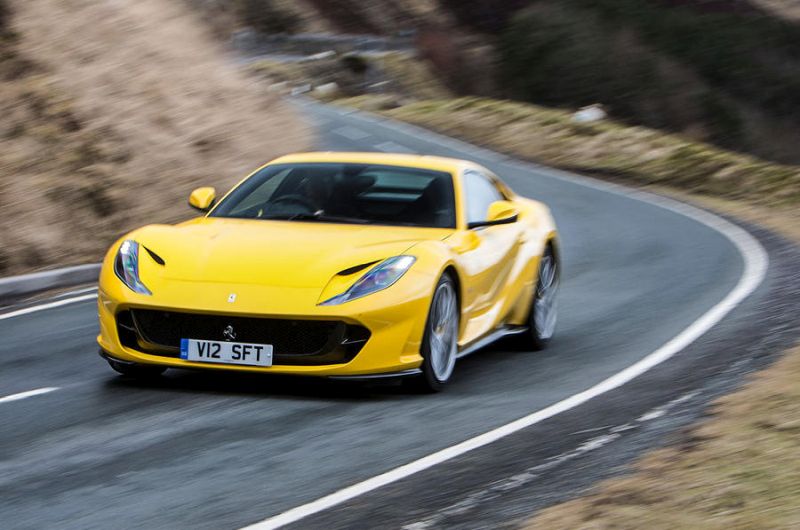 2018 Ferrari 812 Superfast piyasaya çıktı