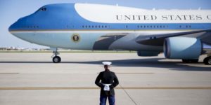 Donald Trump Beoing ile 3.9 milyar dolarlık anlaşma imzaladı