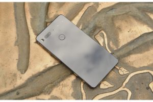 Essential Phone pazar ağını genişletiyor 12 essential phone 1