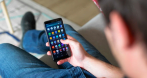 Galaxy A6+ Infinity Display ile gelebilir 22 galaxy a6 1