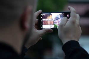 Leica mobil fotoğrafçılıkta dengeleri bozdu! 14 Leica