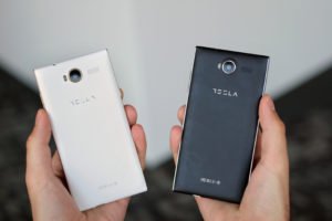 Tesla telefon mu üretiyor? 19 Tesla Telefon 1