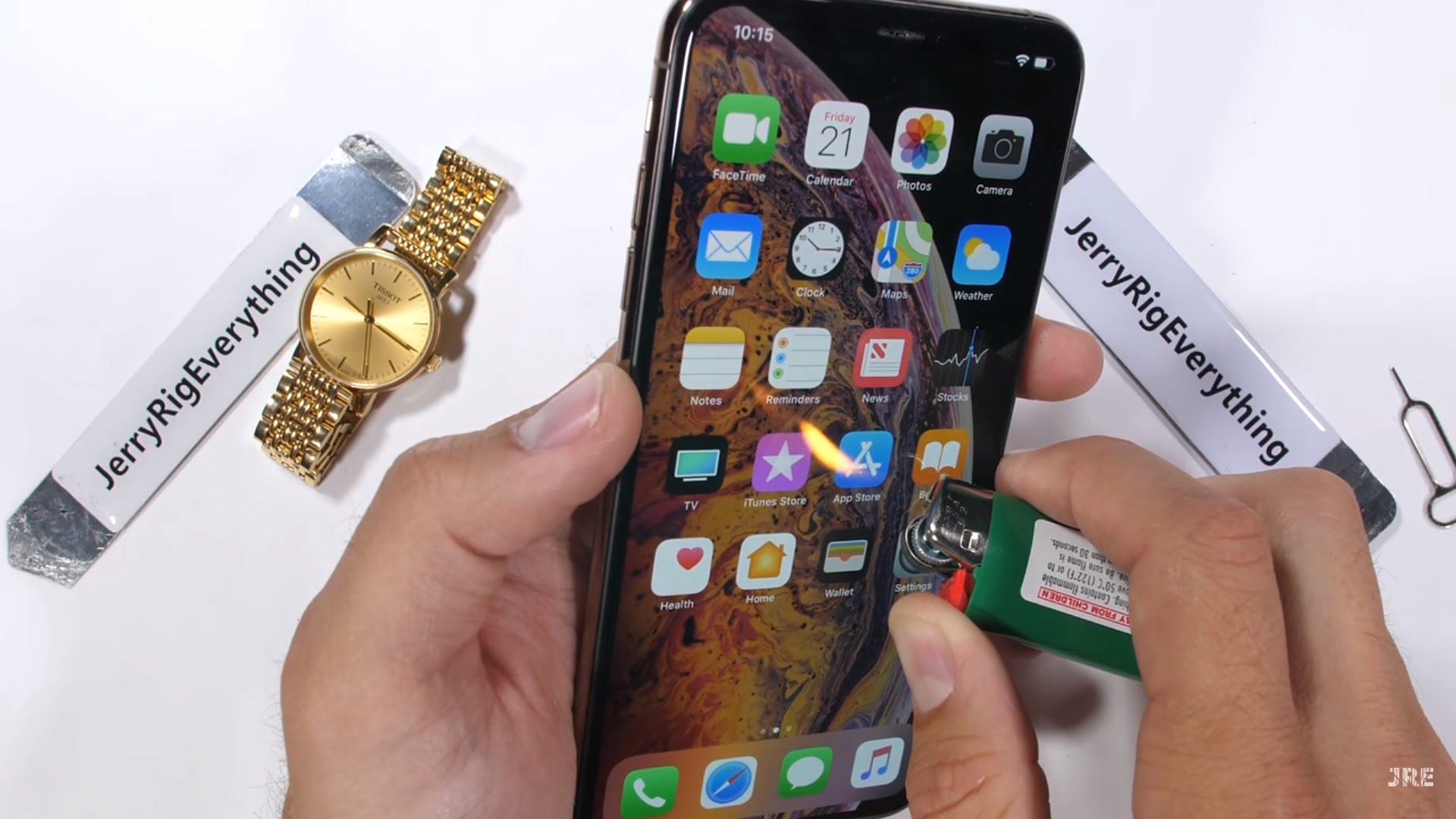 iPhone Xs Max ne kadar dayanıklı? İşte eziyet tadında dayanıklılık testi! 1 Adsız