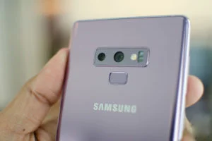 Samsung kamera odaklı yeni modeliyle geliyor! 27 Samsung kamera odaklı telefon