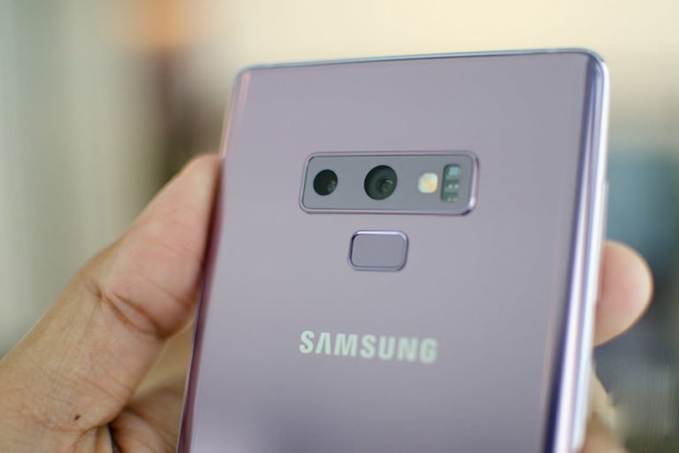 Samsung kamera odaklı yeni modeliyle geliyor!