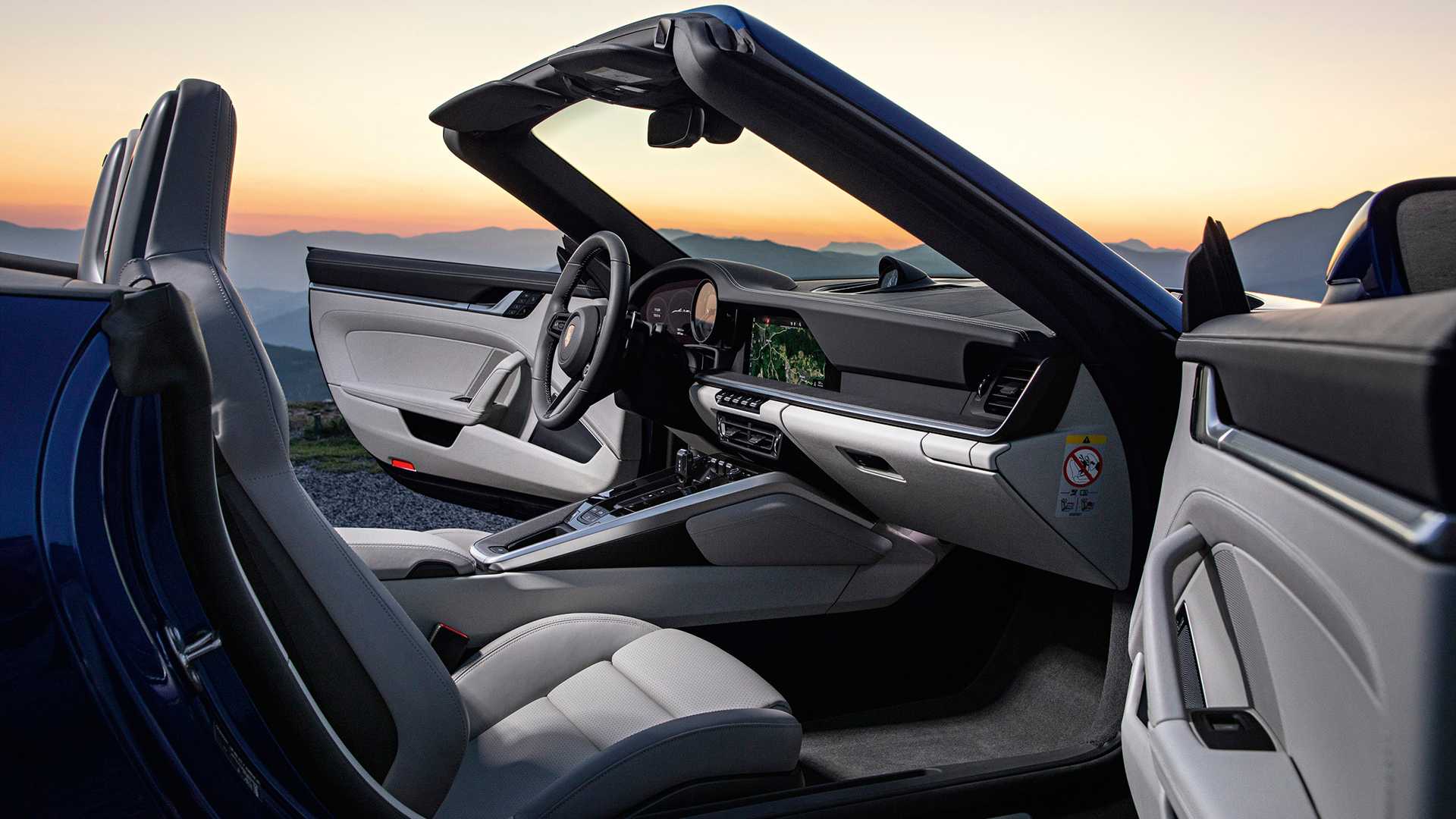 2020 Porsche 911 Cabriolet