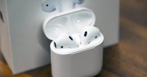 Apple AirPods 2