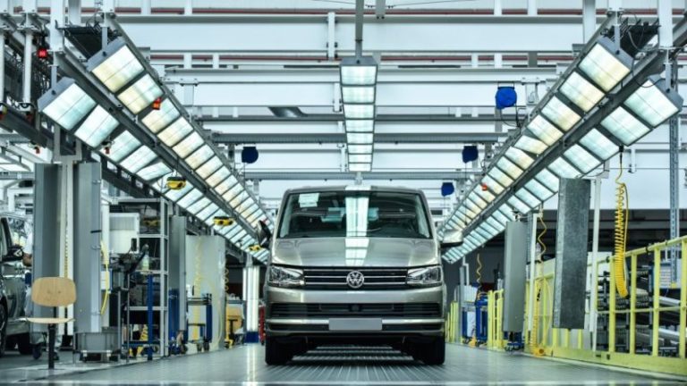 Volkswagen Transporter artık Türkiye’de üretilecek!