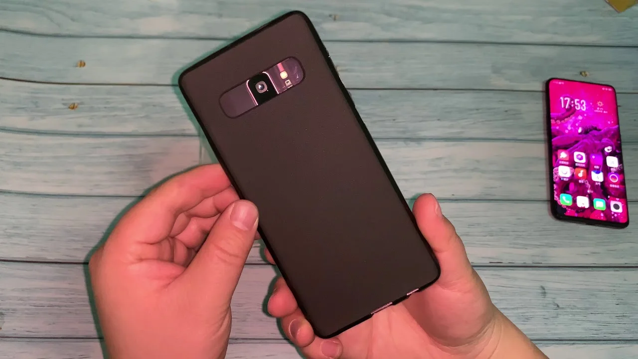 Galaxy S10+ boyut olarak selefi ile aynı seviyede 1 maxresdefault 2