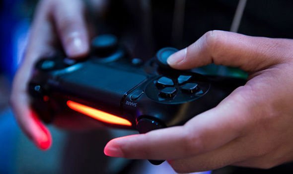 playstation 4 alınırm ı