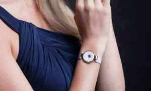 Kadınlar için tasarlanmış akıllı bileklik: Amazfit Moonbeam 29 Amazfit Moonbeam