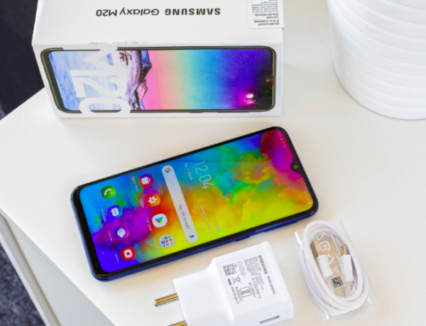 5 Samsung Galaxy M20