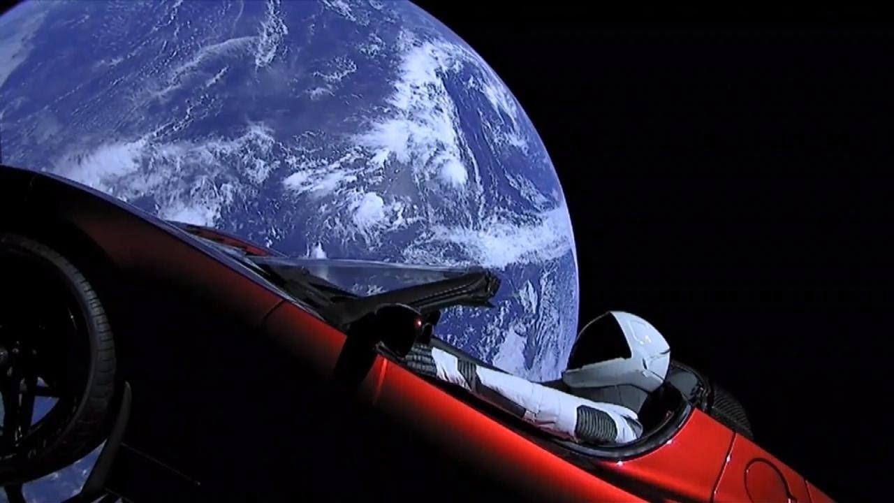 Tesla uçan araba çalışmalarını