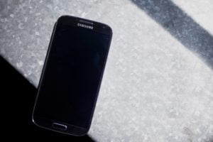 Samsung Galaxy S4 sahiplerine 10 dolar iade yapacak! 13 Samsung Galaxy S4