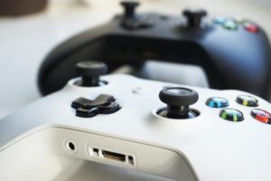 Xbox One kontrolcüleri yeni nesil ile uyumlu olacak mı? 13 Xbox One kontrolcüleri