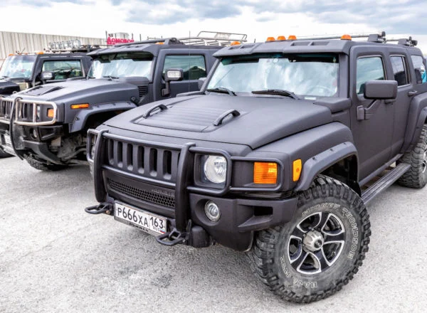 Hummer elektrikli pick-up olarak geri dönüyor 2 Hummer elektrikli