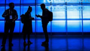 Facebook masaüstü uygulaması yakında kapanıyor 12 Facebook masaüstü uygulaması yeni