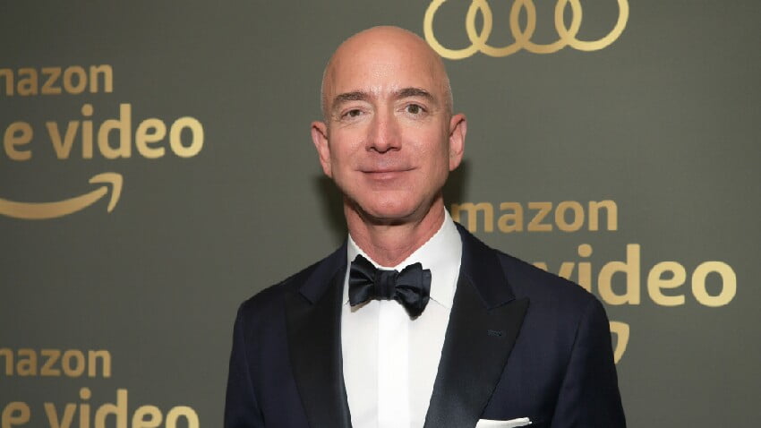 Jeff Bezos emlakçı