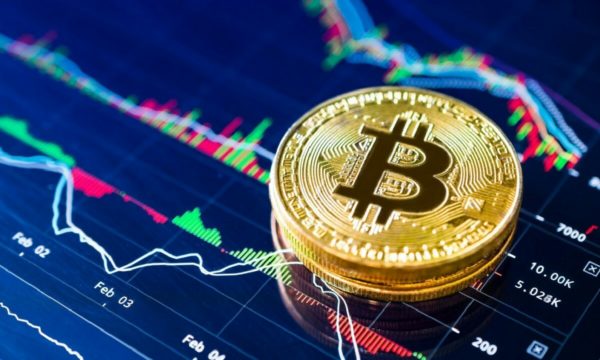 Bitcoin 61.500 Dolara Kadar Yükselerek 58.800-73.750 Aralığına Geri Döndü: 3 Bitcoin 12 bin dolara