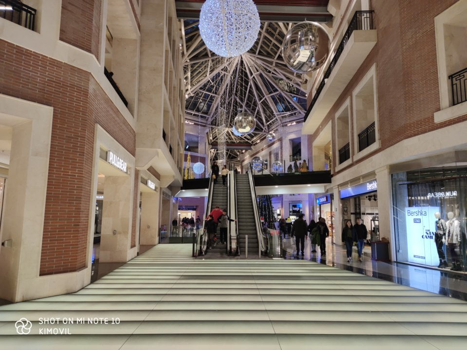 Xiaomi Mi Note 10 11