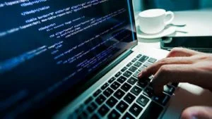 Berat Albayrak 1 milyon yazılımcı projesinin detaylarını açıkladı! 13 Google yazılım desteğinde Apple