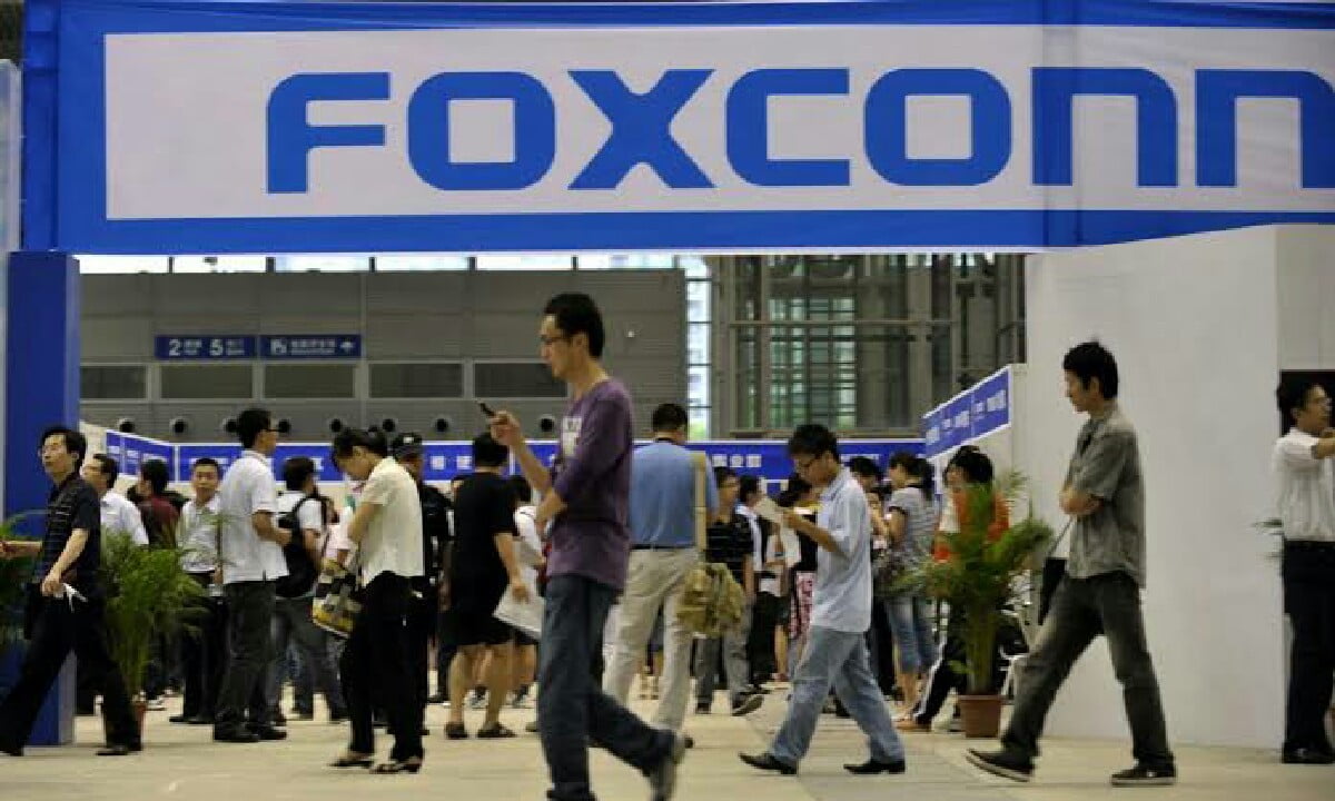Foxconn satışları dustu